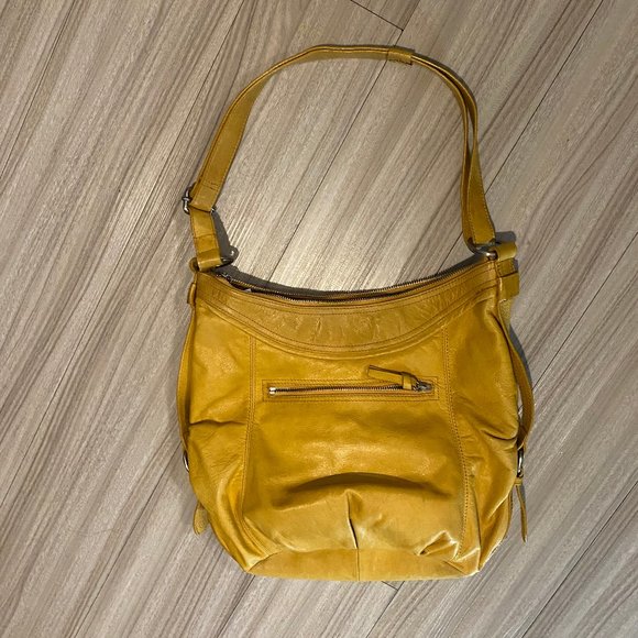 The Sak Yellow Leather Purse - Picture 3 of 7